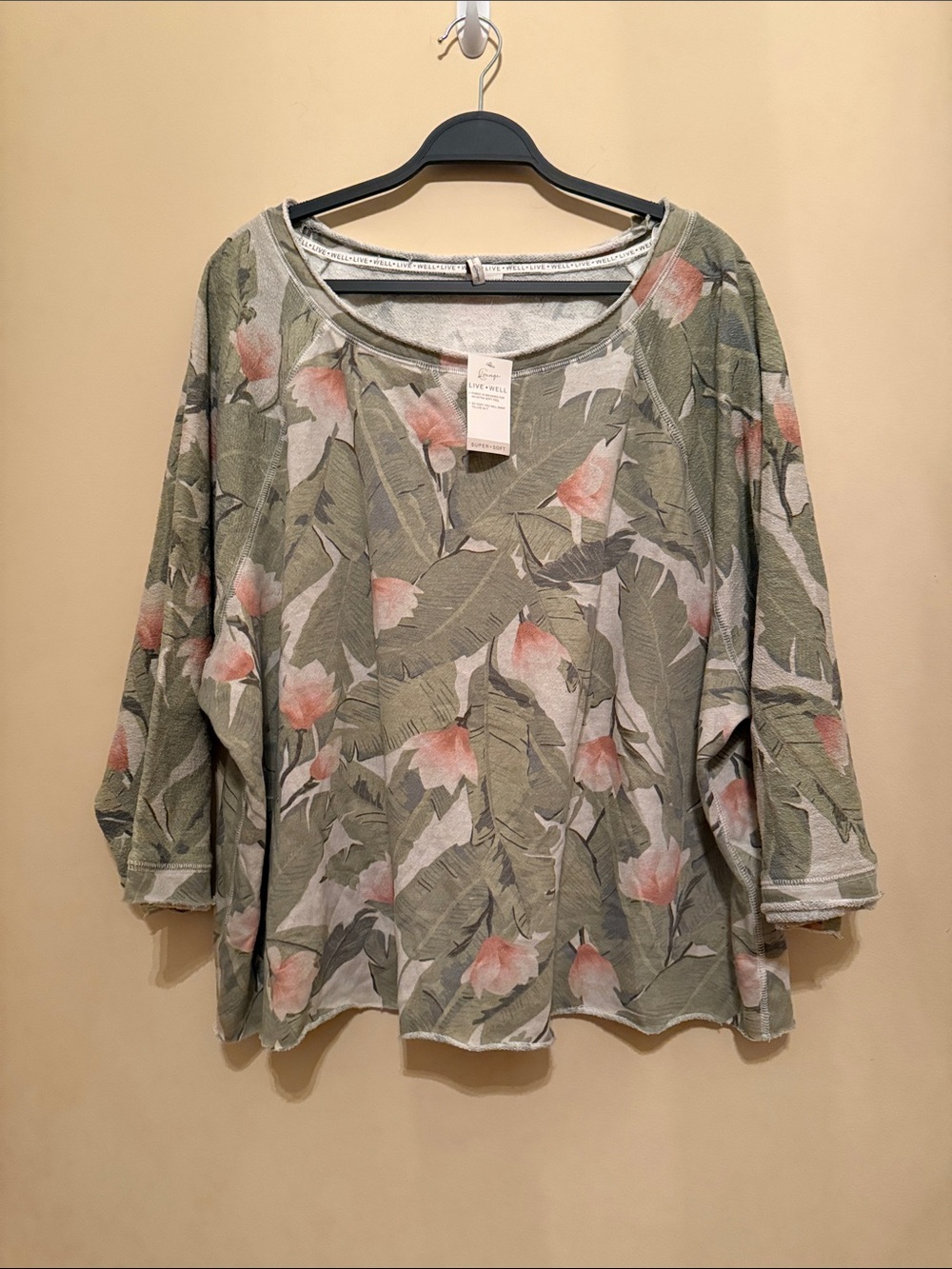 Live Well Lounge C. Lounge Tropical Floral Sweatshirt Green Plus 22/24W NWT